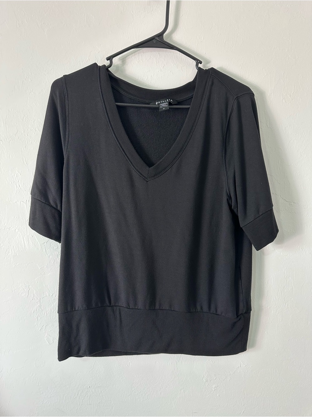 Athleta Black V-Neck Short Sleeve Tee